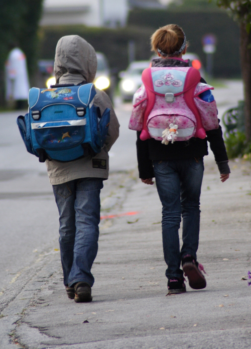 Kein Geld für Schulbücher: Die Zahl der Hilfsanfragen nimmt zu